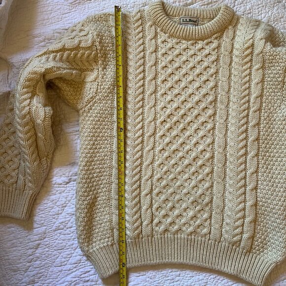 L.L. Bean Vintage Womens Cable Knit Sweater Medium wool Made In Ireland Cream - Picture 12 of 12